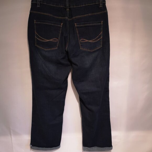 Santana Straight Fit Ladies Medium Wash Jean Capris - Picture 2 of 10